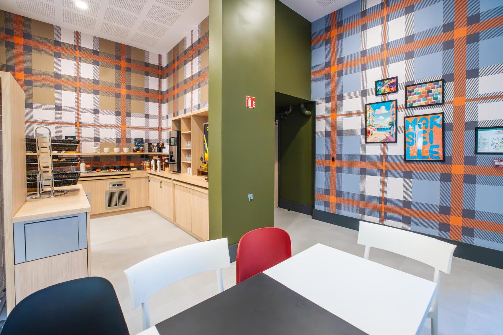 Easyhotel Marseille Euromed Kültér fotó